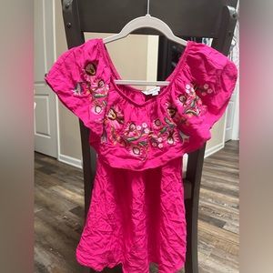 Davi & Dani off the shoulder top, ruffle detail with an embroidery accent; small